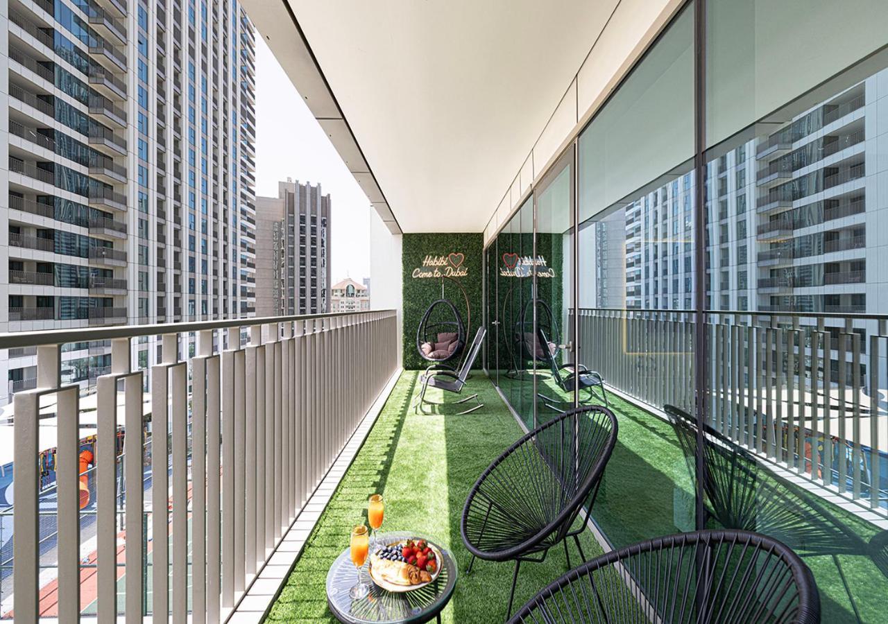 شقة Luxurious Burj Khalifa View 5 Star 4bd In Downtown With Mall Access - Brand New *
