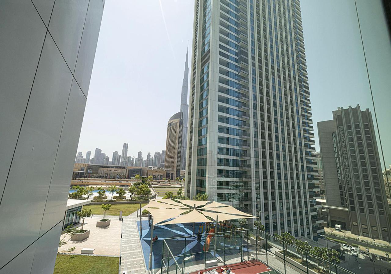 شقة Luxurious Burj Khalifa View 5 Star 4bd In Downtown With Mall Access - Brand New