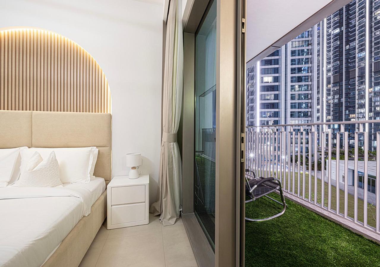 شقة Luxurious Burj Khalifa View 5 Star 4bd In Downtown With Mall Access - Brand New
