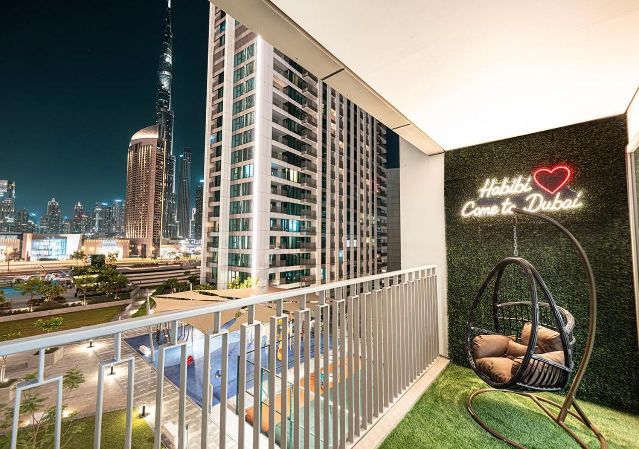 Luxurious Burj Khalifa View 5 Star 4bd In Downtown With Mall Access - Brand New شقة *