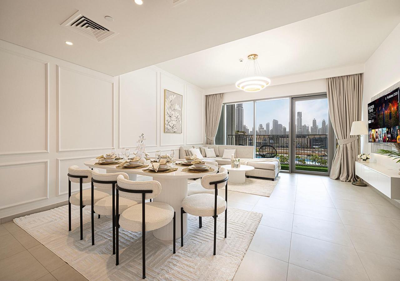شقة Luxurious Burj Khalifa View 5 Star 4bd In Downtown With Mall Access - Brand New *