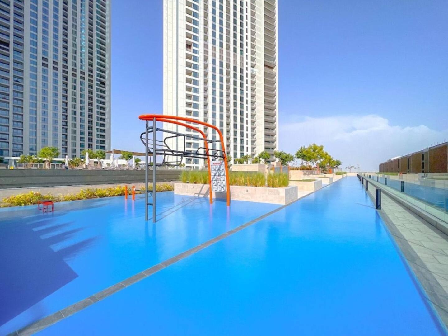 Luxurious Burj Khalifa View 5 Star 4bd In Downtown With Mall Access - Brand New شقة